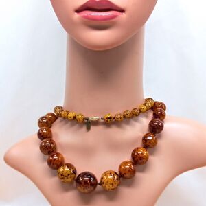 KENNETH LANE Vintage Butterscotch Speckled Graduated Bead Resin Necklace RARE
